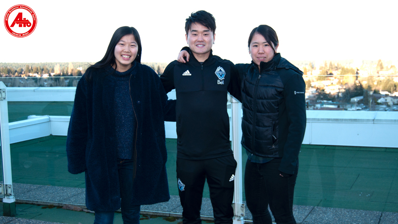 鷹野舜選手、矢山奈津選手、山本佳奈恵選手のインタビュー記事を掲載しました